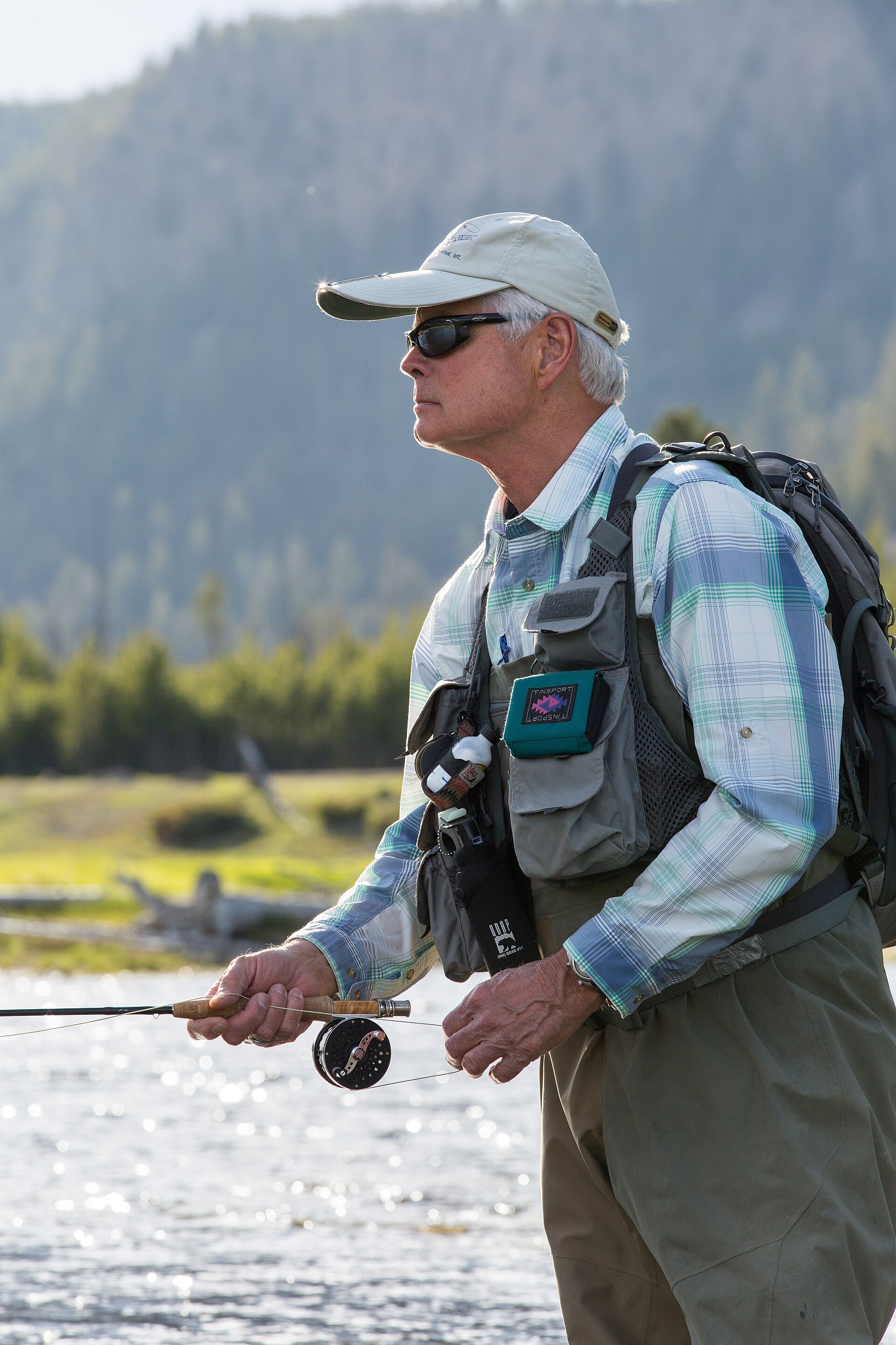 Fly fishing on the Madison River (0ab64230 66e7 469f 8275 5e32951fff1f)